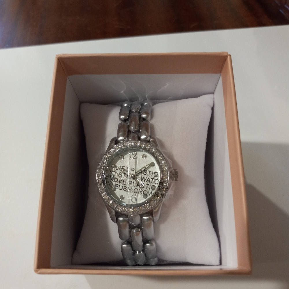 NWB QVC Diamonique Silvertone 3ATM Waterr Resistant Bracelet Wrist Watch